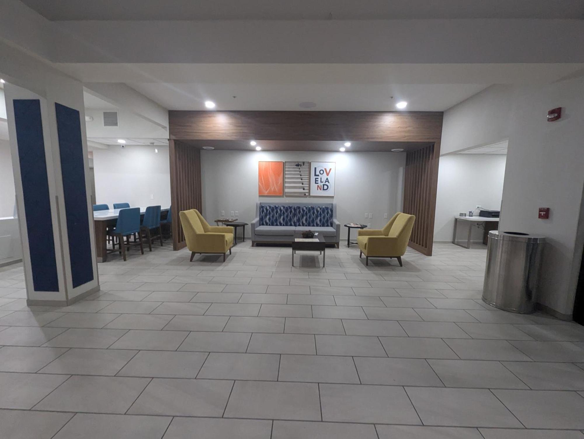 Express & By Ihg Hotel