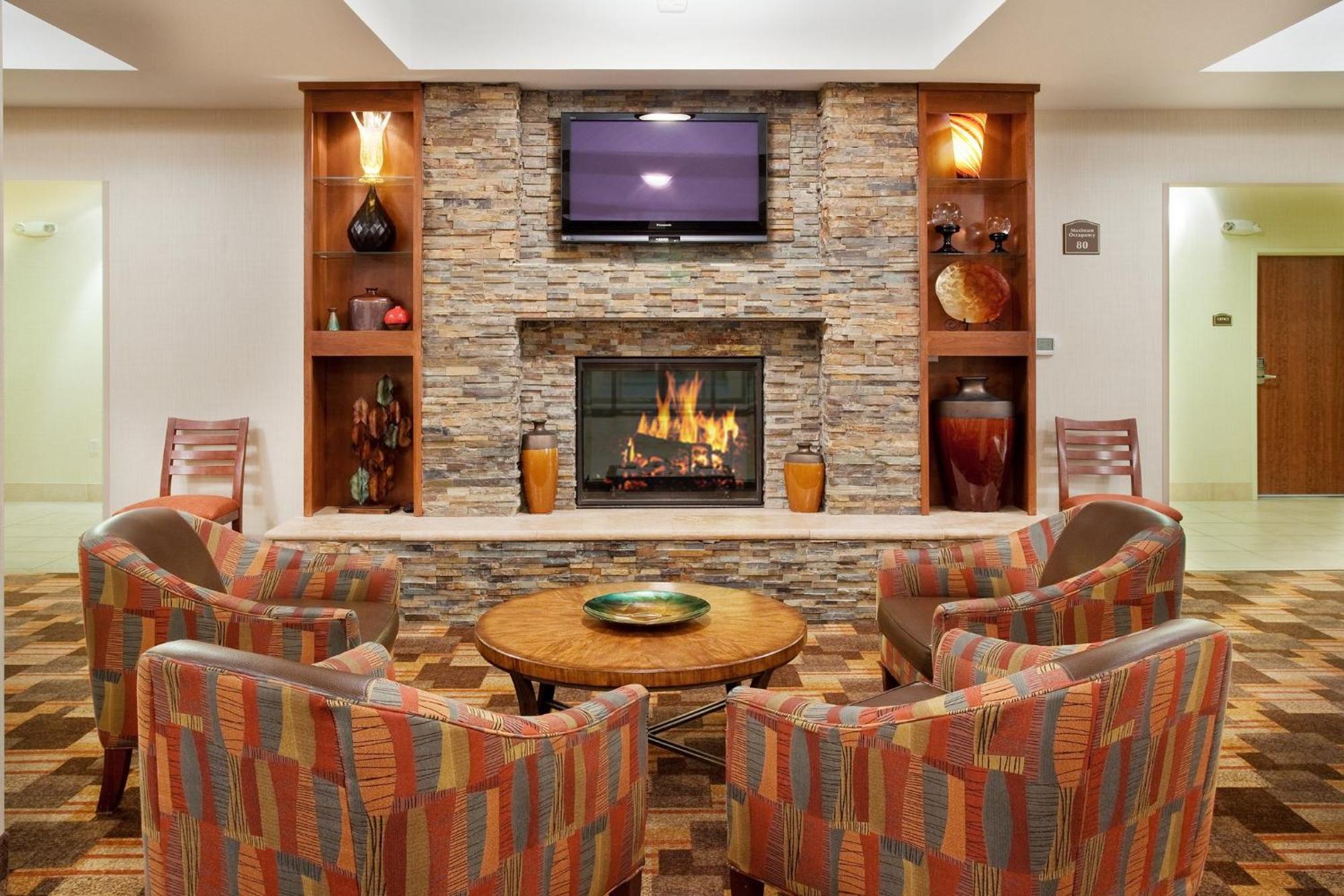 Hotel Express & By Ihg Loveland