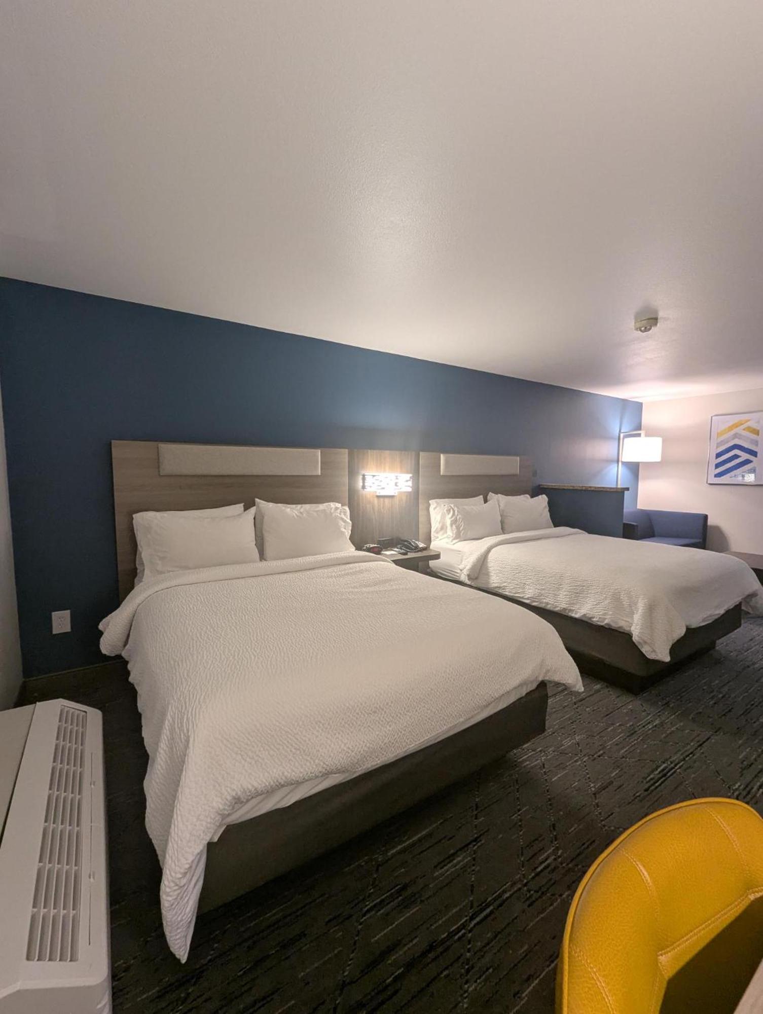 Express & By Ihg Hotel Loveland