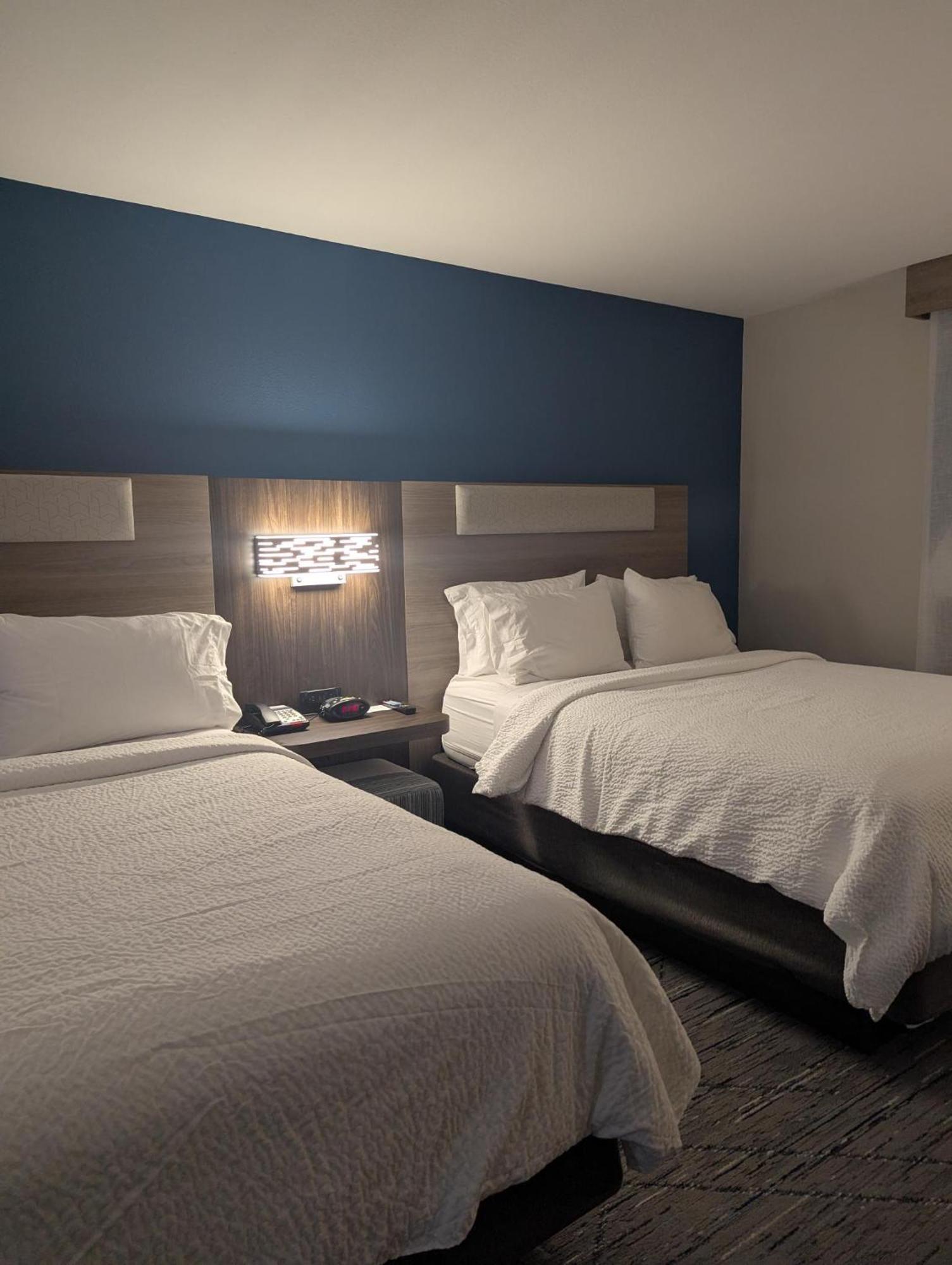 Express & By Ihg Loveland