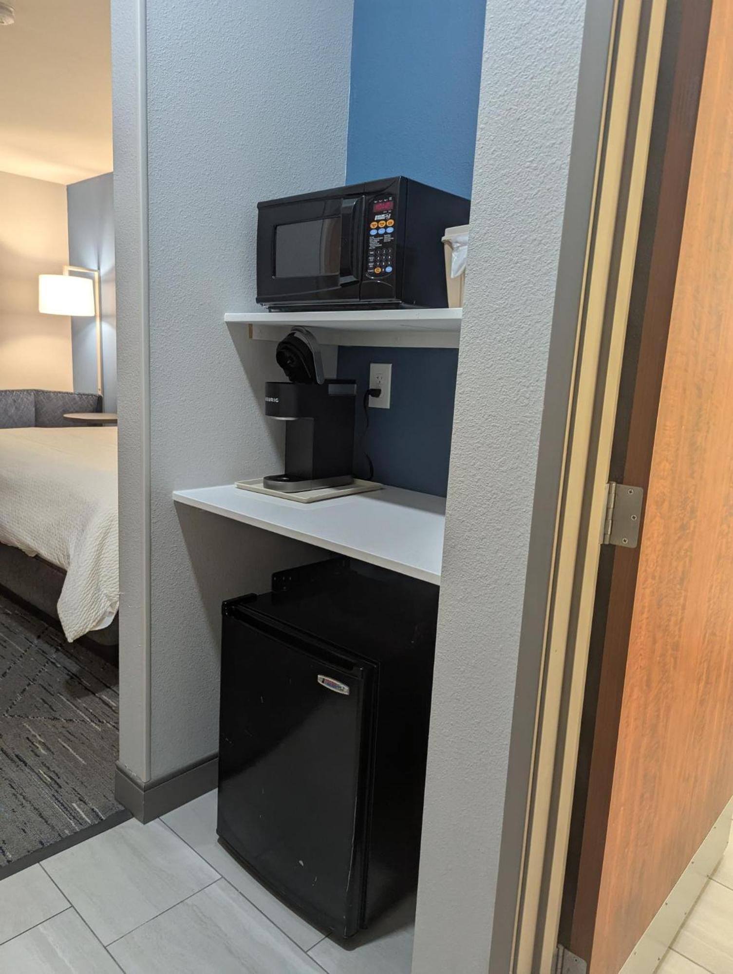 Express & By Ihg 2* Loveland