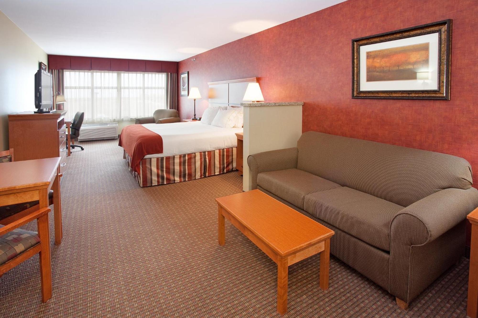 Express & By Ihg Loveland